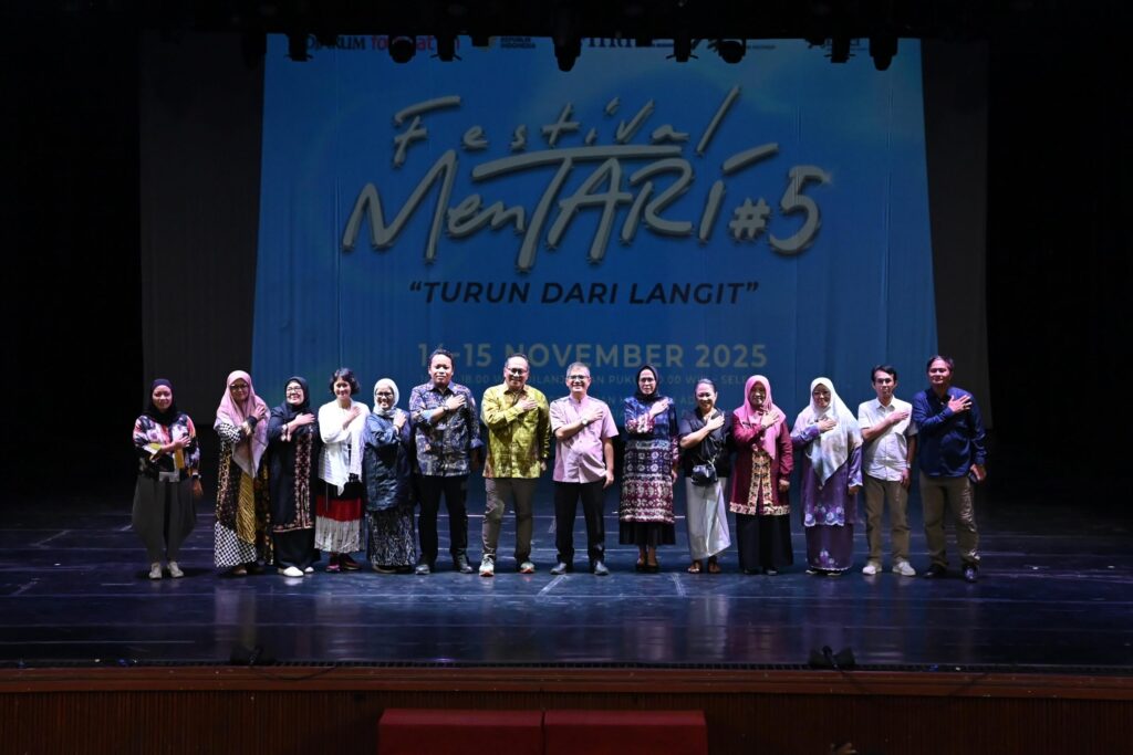 Dirjen P3K Kementerian Kebudayaan Buka Festival MenTari #5 di ISI Padangpanjang, 10 Koreografer Unjuk Eksperimen Artistik