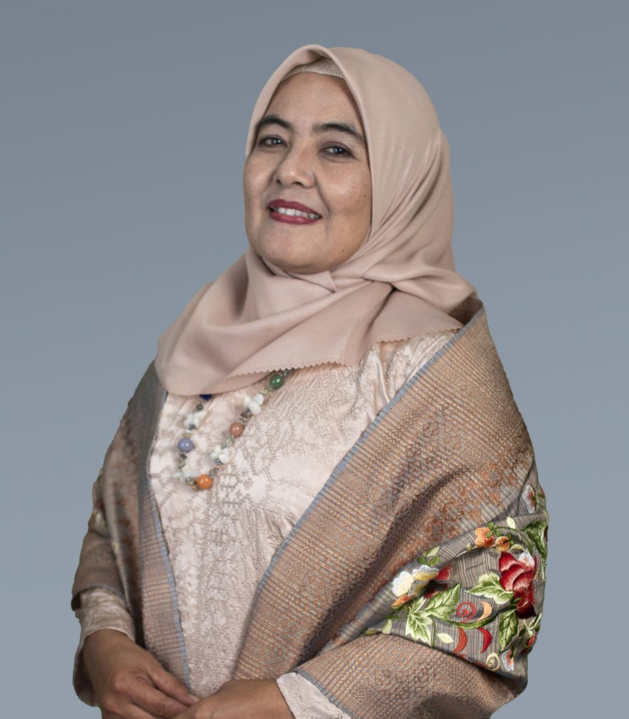 Bunda-Lora-ok-size-896x1024